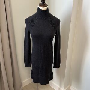 Lululemon dress size 2 gray